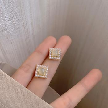360Home Silber pin Perle luftige Vintage Ohrringe E2490 gold